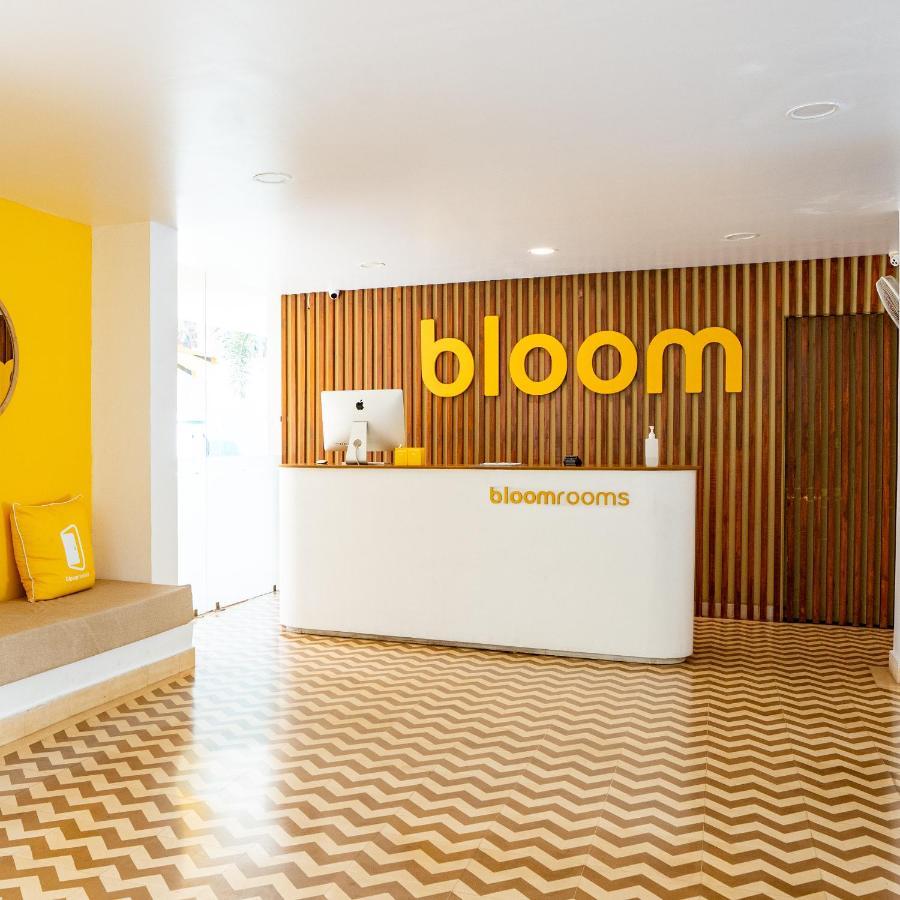 Bloomrooms Calangute Exteriör bild